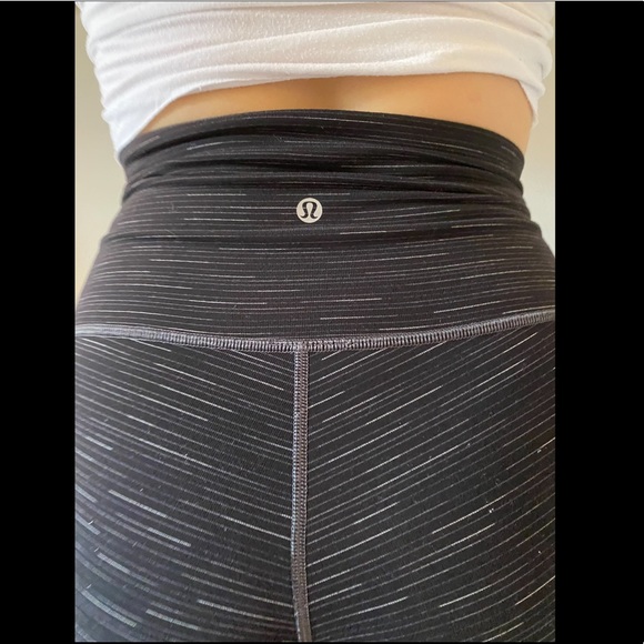 Lululemon High-Rise Wunder Gradient Leggings - Picture 6 of 8